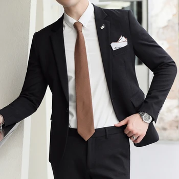 2024 - Новый мужской модный джентльмен Элегантная корейская версия британского стиля Все повседневные облегающие деловые свадебные блейзеры