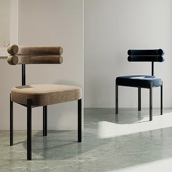 Дизайнерский обеденный стул Итальянский простой творческий стул с полудугой спинки Стул для домашнего гардероба Кофейня Стул для переговоров о досуге