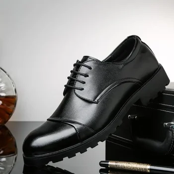 Костюмная обувь Мужская черная деловая модная обувь Мужская обувь Повседневная кожаная обувь Мужские сапоги Martin Британская мужская свадебная обувь Sho